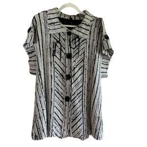 IC by Connie Short Sleeve lightweight Jacket